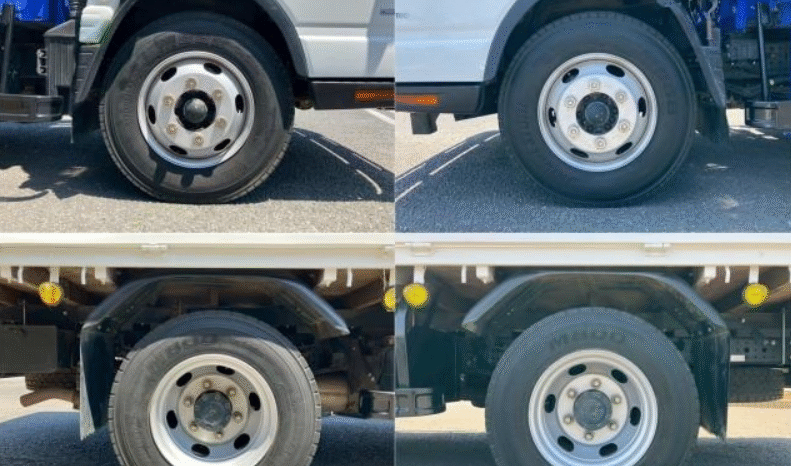 
								MITSUBISHI   Canter 2015 full									