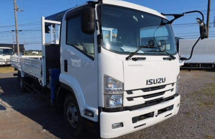 
								ISUZU  Forward   2015 full									
