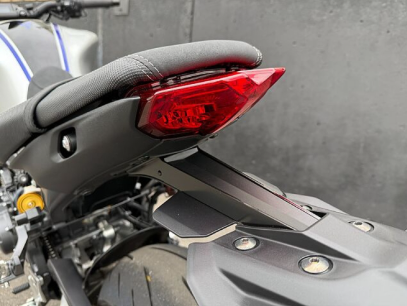 YAMAHA  MT-09  2022