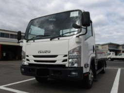 ISUZU  Elf  2017