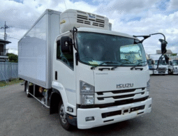 ISUZU  Forward 2020