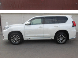 TOYOTA  Land Cruiser Prado  2018