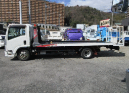 ISUZU  Elf 2018