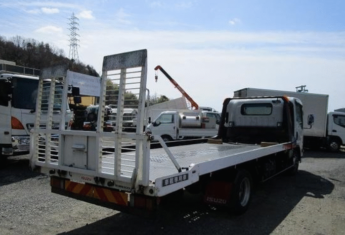 
								ISUZU  Elf 2018 full									