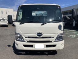 Hino Dutro  2020
