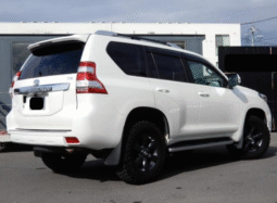 TOYOTA  Land Cruiser Prado  2015