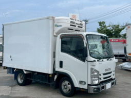 ISUZU  Elf  2017