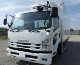 ISUZU  Forward 2020