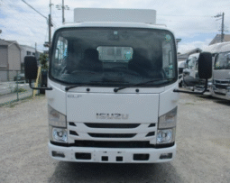 ISUZU  Elf  2020