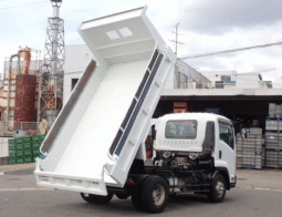 ISUZU  Forward   2012
