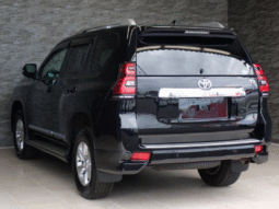 TOYOTA  Land Cruiser Prado  2018