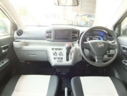 DAIHATSU   Mira  ES L   2024