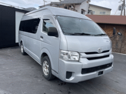 
										TOYOTA  HIACE COMMUTER 2014 full									