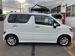 SUZUKI WAGON R Z 2025