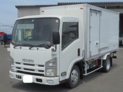 ISUZU  Elf   2009