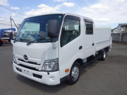 Hino Dutro   2020