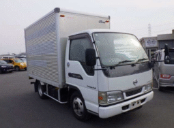 NISSAN    Atlas   2003