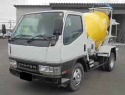 MITSUBISHI  Canter  2001