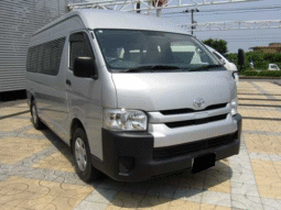 
										TOYOTA  HIACE COMMUTER 2019 full									