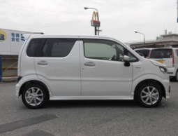 SUZUKI WAGON R Z 2025