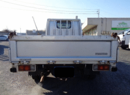 MAZDA    Titan  2004