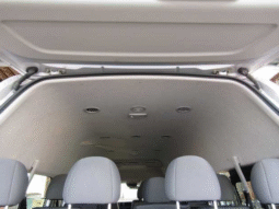 
										TOYOTA  HIACE COMMUTER 2019 full									