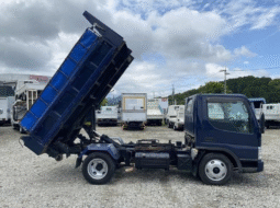 MAZDA    Titan   2001