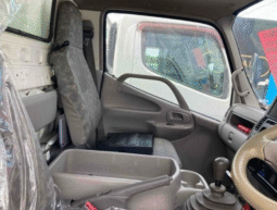 Hino    Dutro   2007