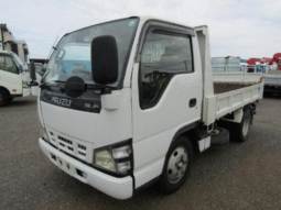 ISUZU  Elf   2005