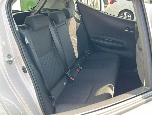 
								TOYOTA  AQUA  Z 2024 full									