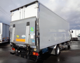 MITSUBISHI  Fuso Fighter  2010