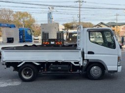 MITSUBISHI    Canter    2004