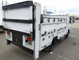 TOYOTA    Dyna  2004