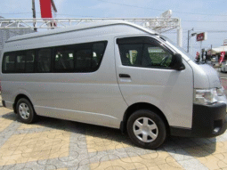 
										TOYOTA  HIACE COMMUTER 2019 full									