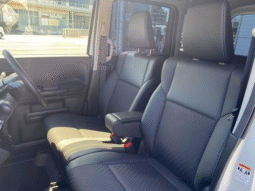 SUZUKI SPACIA HYBRID XS Turbo