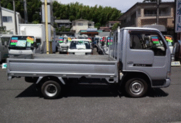 NISSAN    Atlas    2004