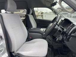 
										TOYOTA  HIACE COMMUTER 2014 full									