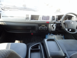 
										TOYOTA  HIACE COMMUTER 2013 full									
