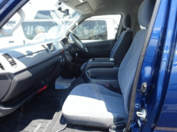 
										TOYOTA  HIACE COMMUTER 2013 full									