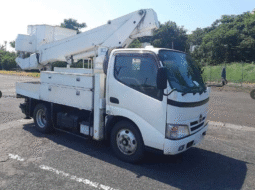 Hino Dutro Manlift Truck 2008