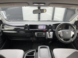 
										TOYOTA  HIACE COMMUTER 2014 full									