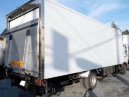 ISUZU    Forward   2005