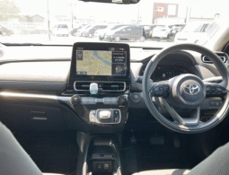 
										TOYOTA  AQUA  Z 2024 full									