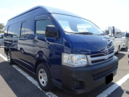 
										TOYOTA  HIACE COMMUTER 2013 full									