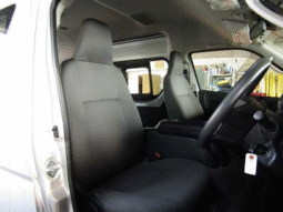 
										TOYOTA  HIACE COMMUTER 2019 full									
