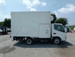 TOYOTA    Dyna  2006