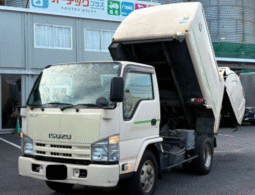 ISUZU    Elf   2012