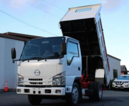 Mazda    Titan   2016
