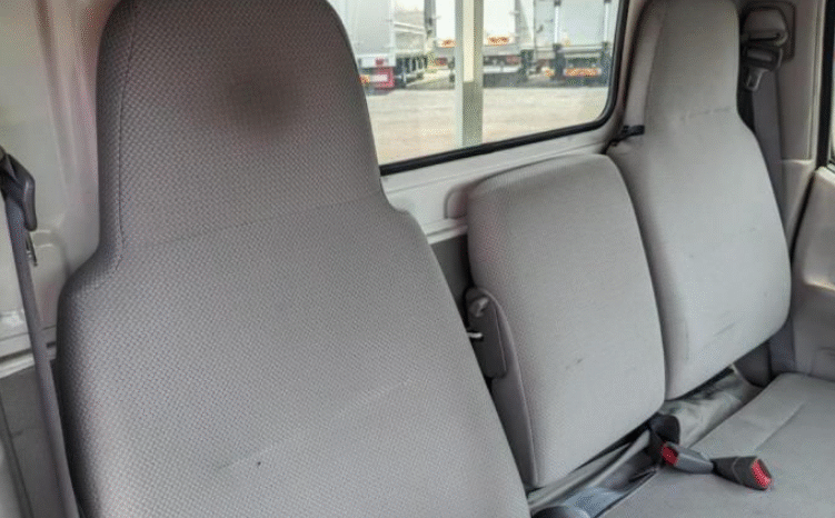 
								TOYOTA   Dyna   2012 full									