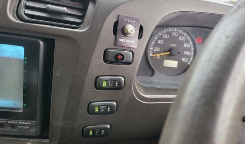 
								MITSUBISHI  Rosa   2000 full									